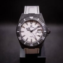 grand seiko carbon mod white mini