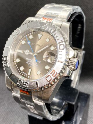 seiko yachtmaster silver blue